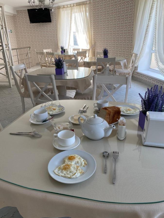 Hotel Astam Kustanaj Zewnętrze zdjęcie