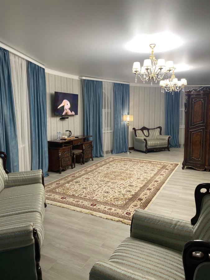 Hotel Astam Kustanaj Zewnętrze zdjęcie