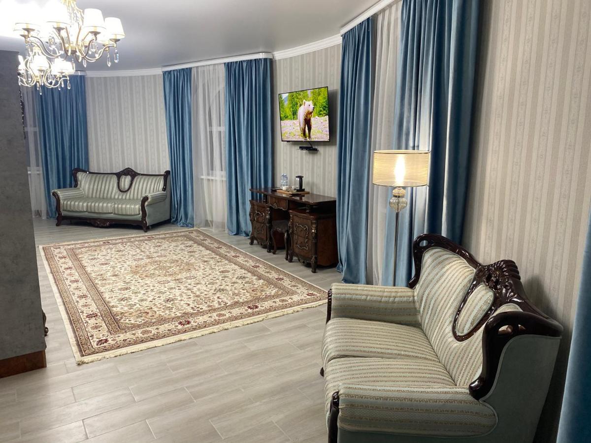 Hotel Astam Kustanaj Zewnętrze zdjęcie
