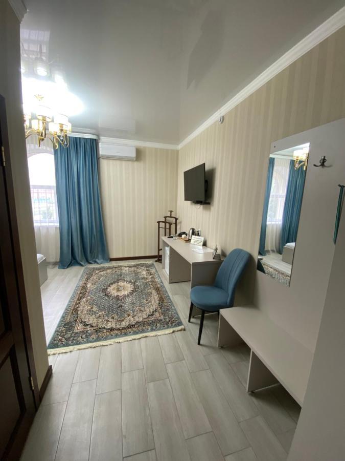 Hotel Astam Kustanaj Zewnętrze zdjęcie